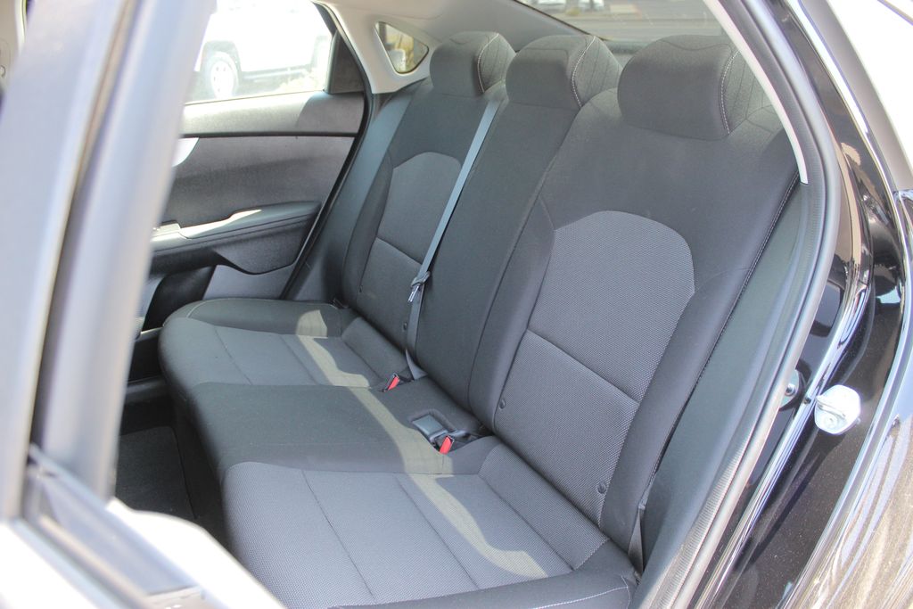 2023 Kia Forte LXS photo 10