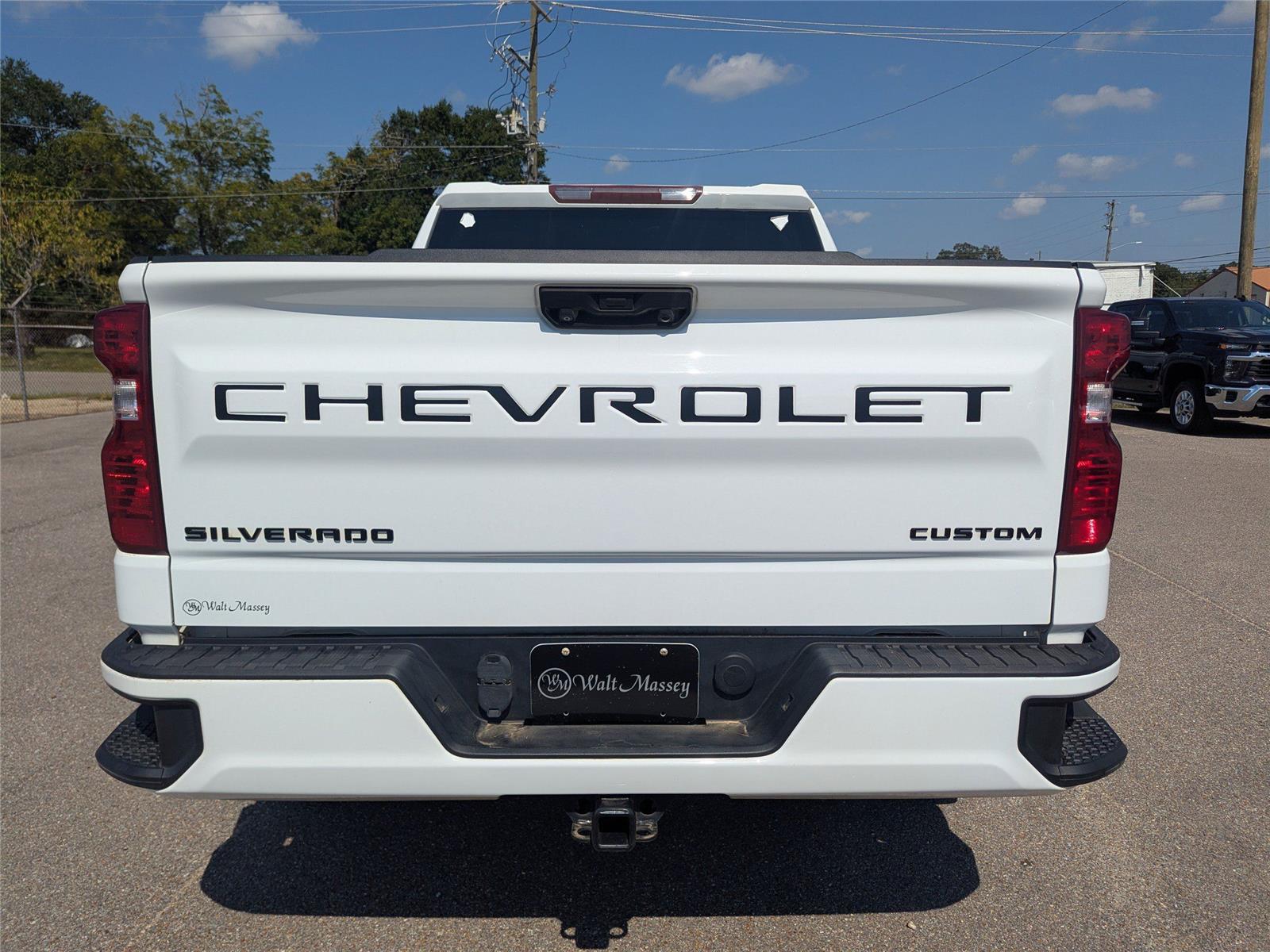 2022 Chevrolet Silverado 1500 Custom photo 4