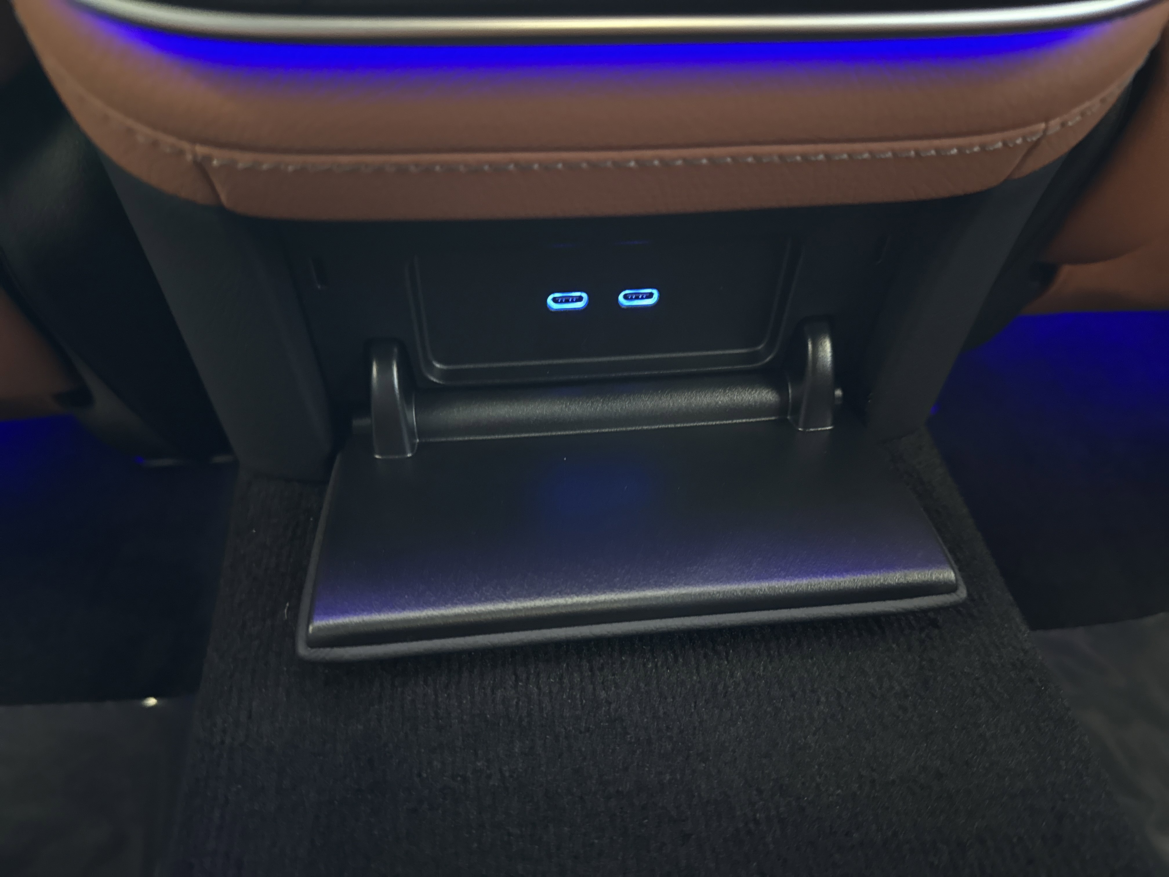 2026 Mercedes Benz S 500 4MATIC photo 4