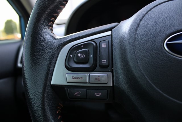2017 Subaru Crosstrek 2.0i Premium photo 8