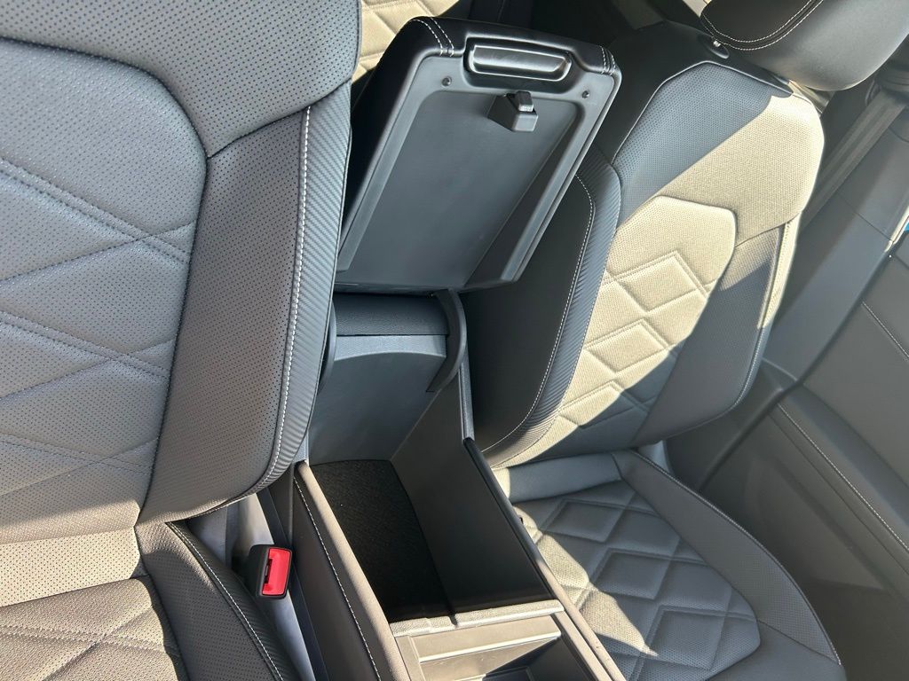 2026 Volkswagen Atlas Cross Sport SE photo 30
