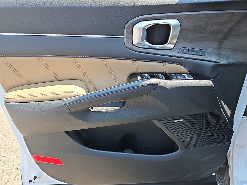 2024 Kia Sorento X-Pro SX Prestige photo 11
