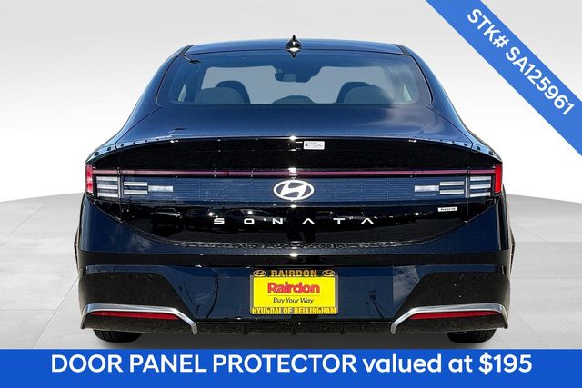 2025 Hyundai Sonata Hybrid SEL photo 4