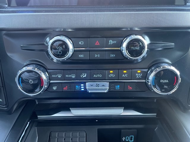 2025 Ford F-350 photo 28