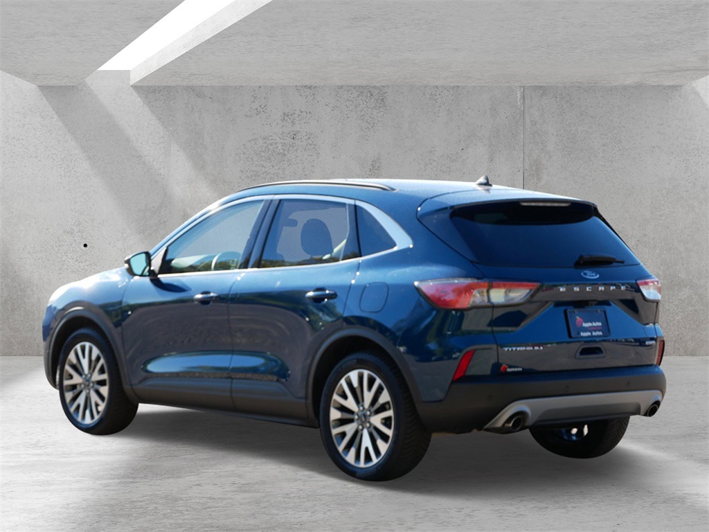 2020 Ford Escape Titanium Hybrid photo 4
