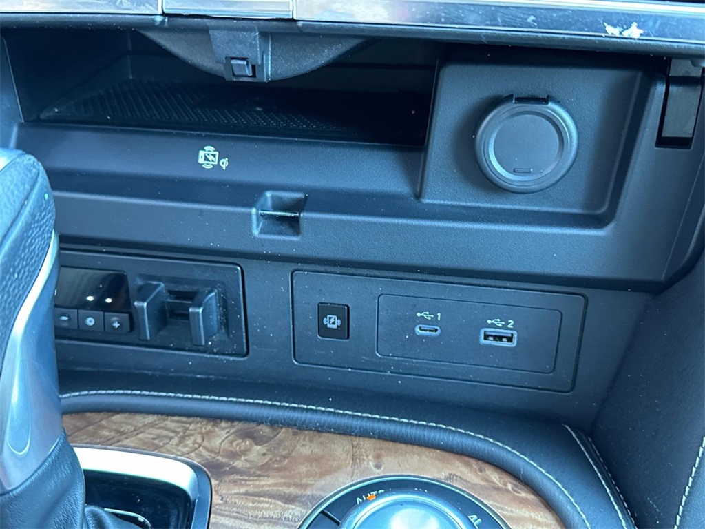 2021 Nissan Armada SL photo 20