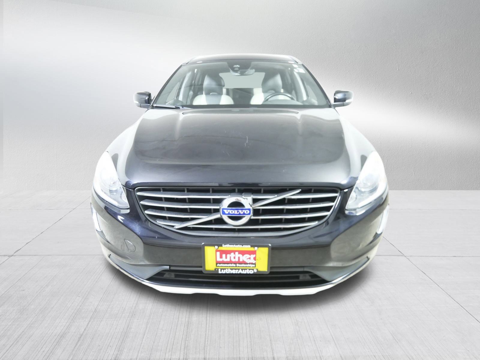 Used 2015 Volvo XC60 T6 with VIN YV4902RK8F2734581 for sale in Golden Valley, MN