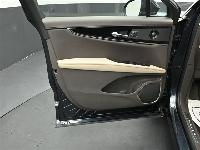 2023 LINCOLN NAUTILUS - Image 20