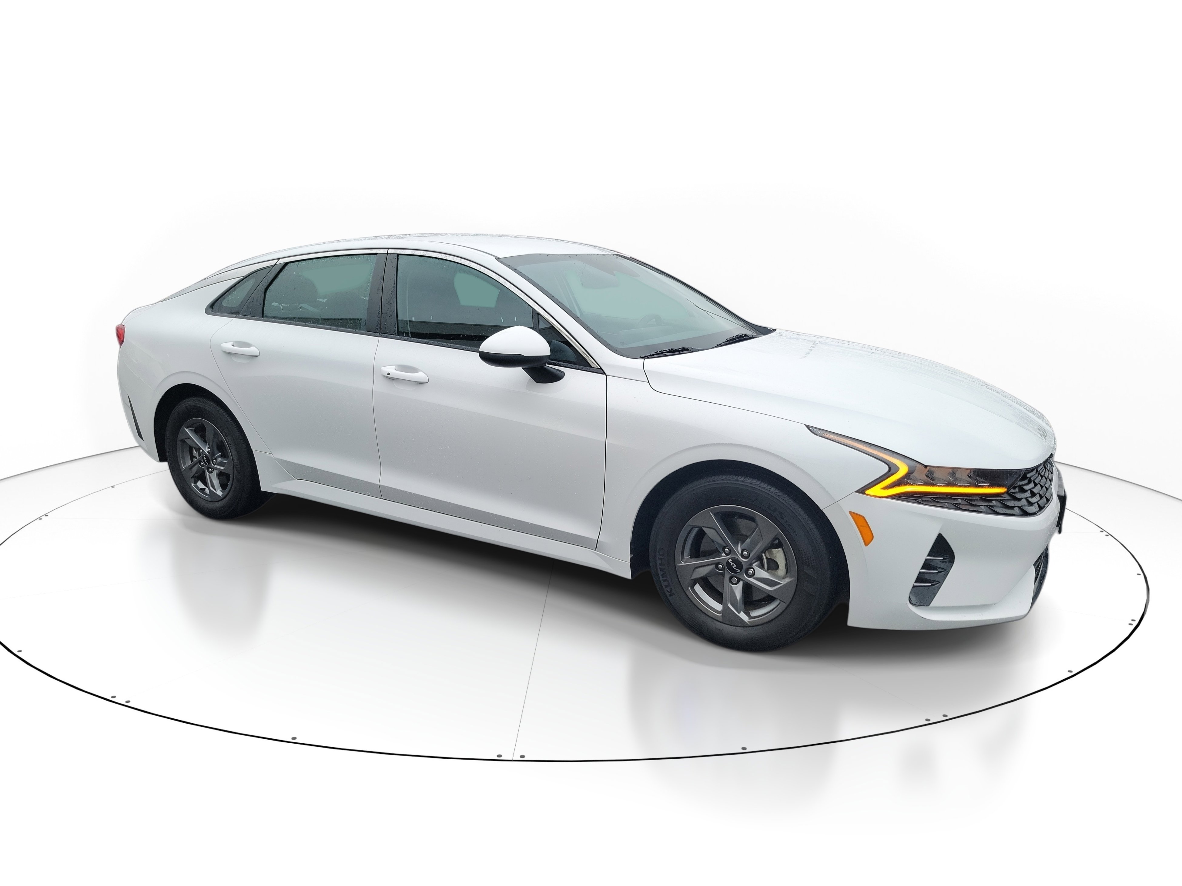 2024 Kia K5 LXS's photo