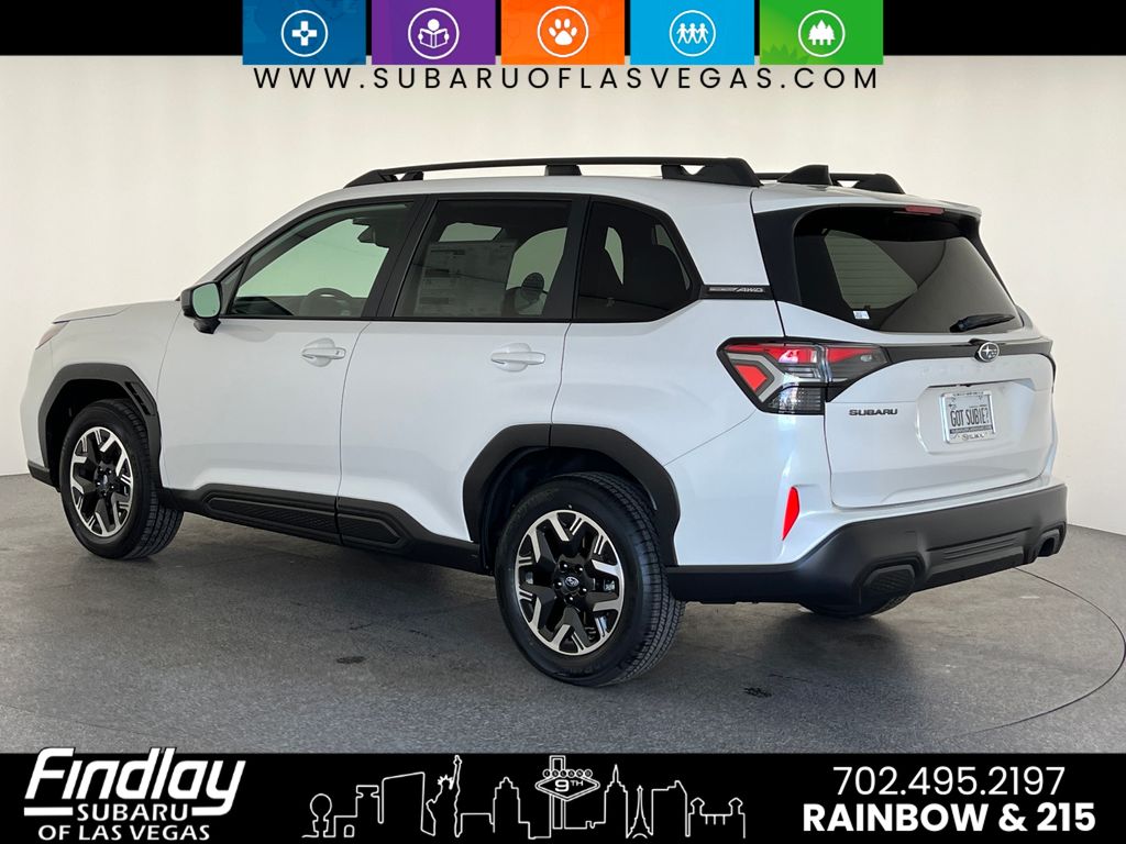 2025 Subaru Forester Premium photo 4