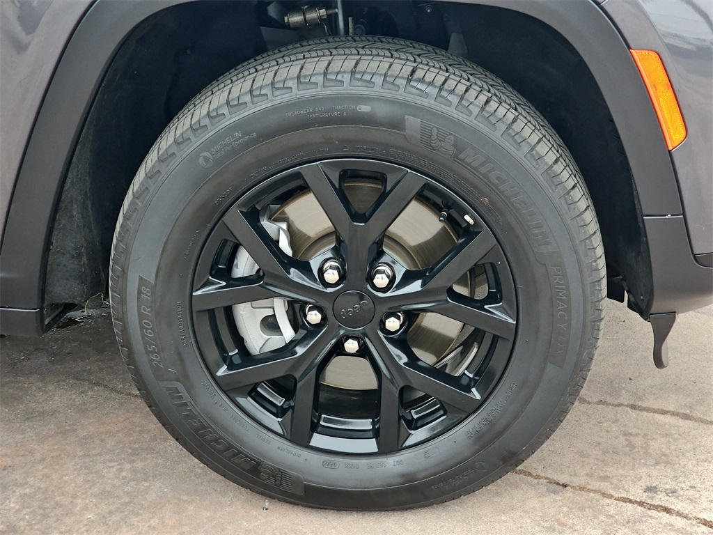 2024 Jeep Grand Cherokee Altitude photo 38