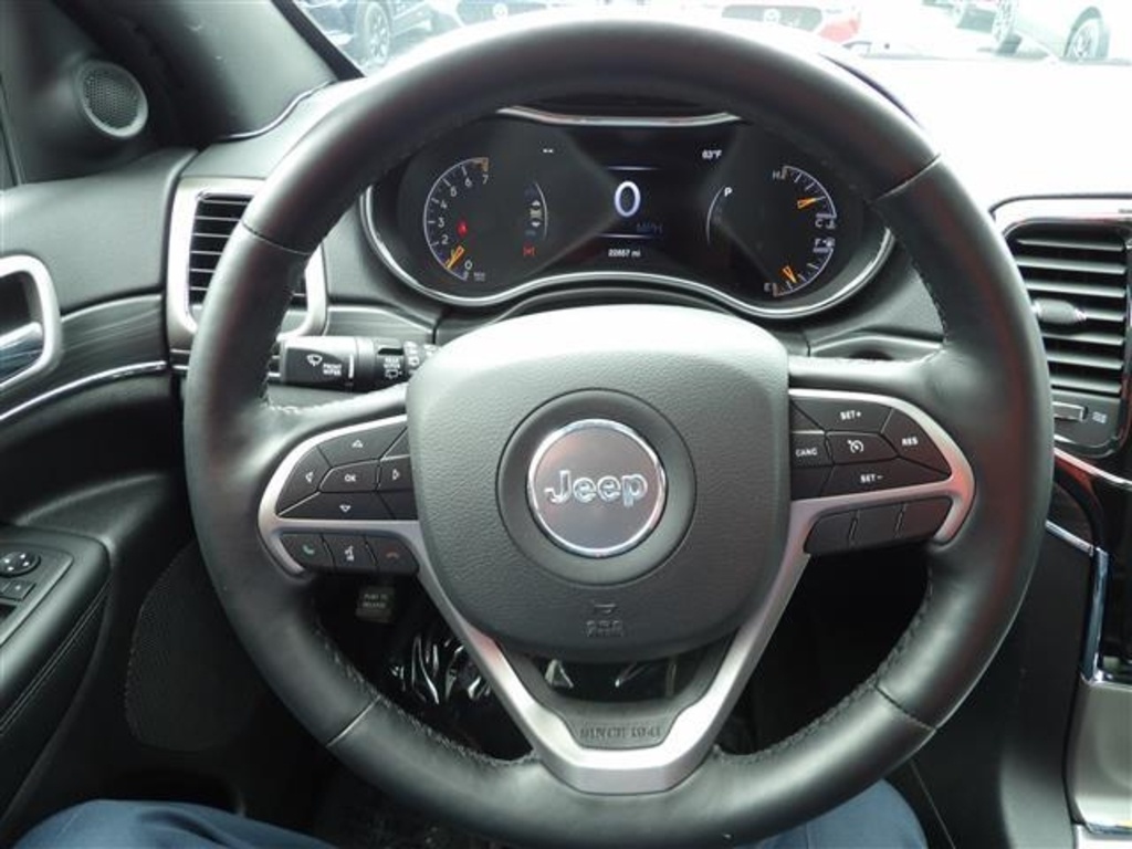 2022 Jeep Cherokee Limited photo 25
