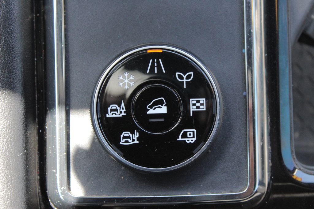 2023 Nissan Pathfinder Rock Creek photo 18