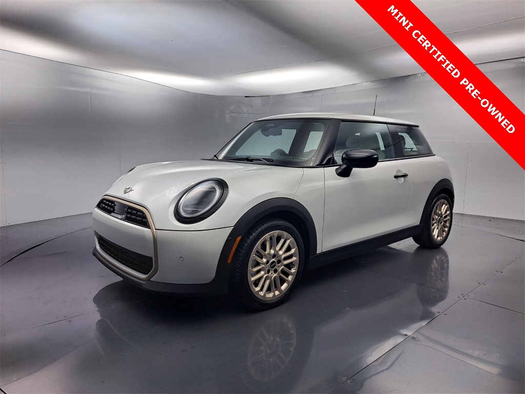 2025 Mini Cooper 2 Door Hardtop Signature photo 7