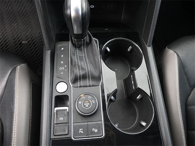 2023 Volkswagen Atlas V6 SEL Premium R-Line photo 4
