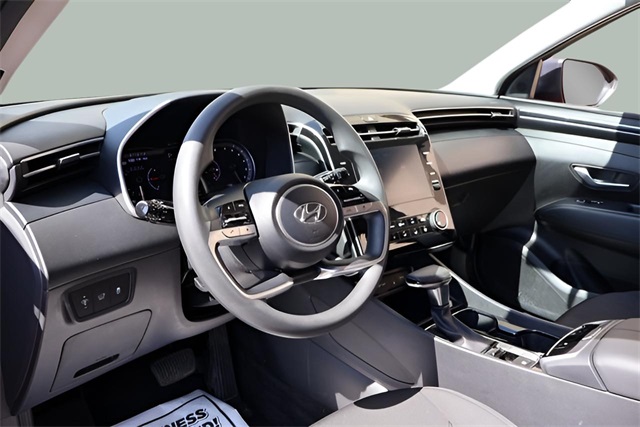 2023 Hyundai Tucson SEL photo 3