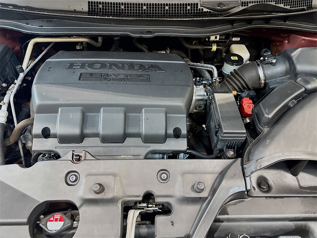 2016 Honda Odyssey EX-L photo 32