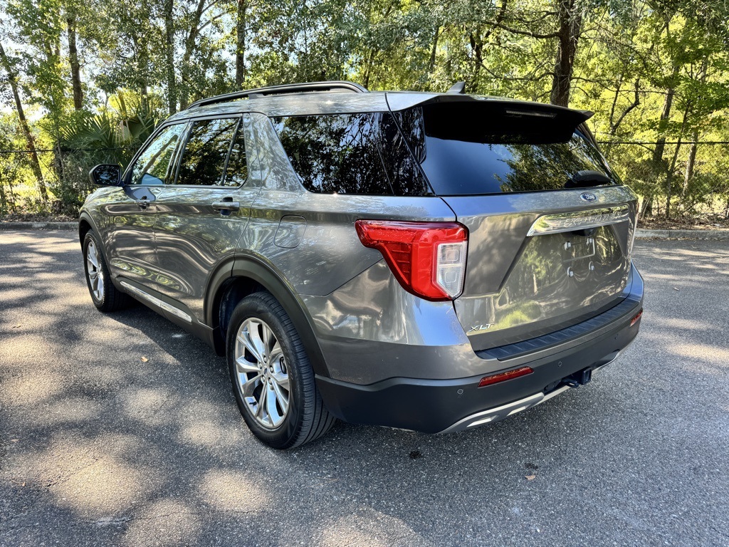 2022 Ford Explorer XLT photo 4