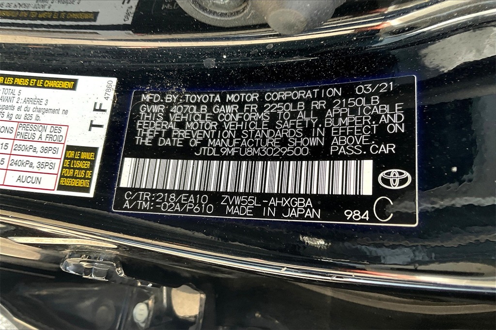2021 Toyota Prius XLE AWD-e photo 30