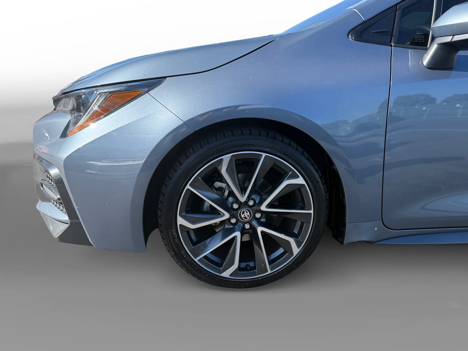 2022 Toyota Corolla SE photo 9