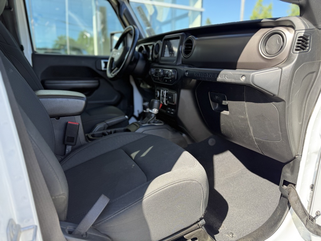 2020 Jeep Wrangler Unlimited Sport Willys photo 14