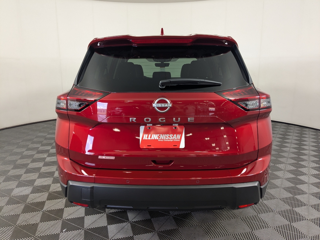 2026 Nissan Rogue SV photo 5