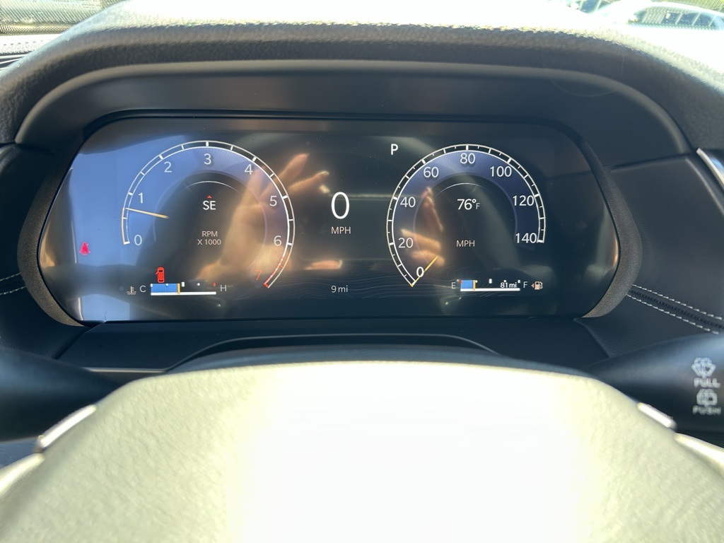 2025 Jeep Grand Cherokee Laredo X photo 16