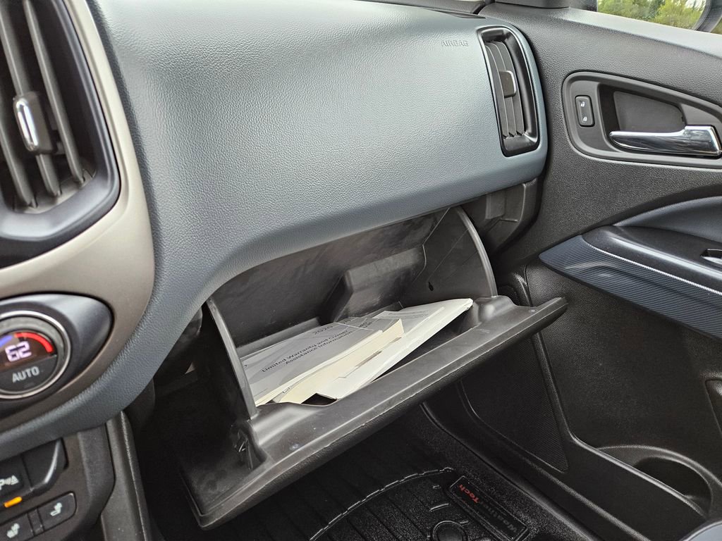 2020 Chevrolet Colorado Z71 photo 18