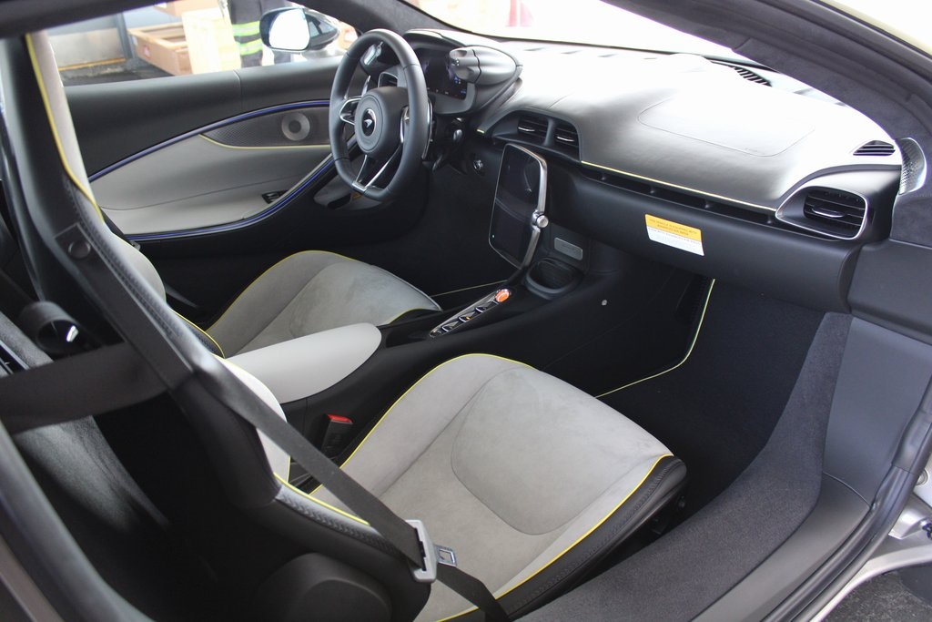 2026 Mclaren ARTURA Spider photo 3