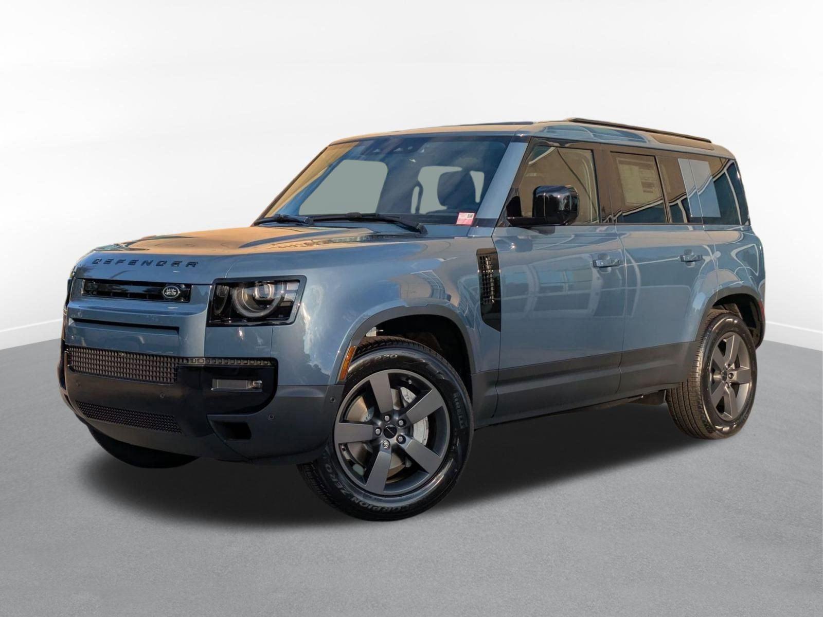 2026 Land Rover Defender S's photo