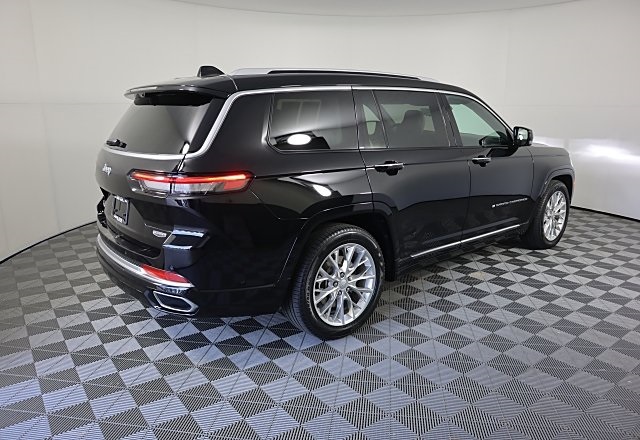 2021 Jeep Grand Cherokee L Summit photo 3