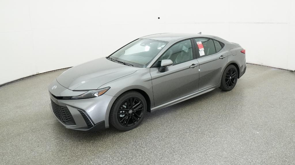 2026 Toyota Camry SE's photo