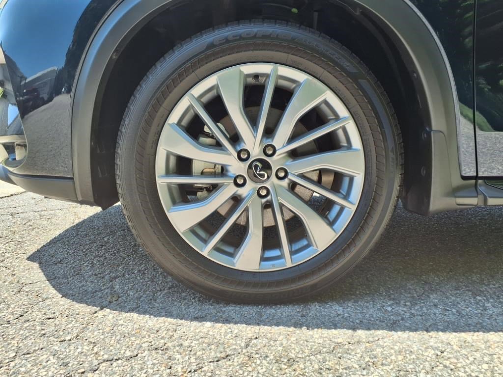 2024 Infiniti QX50 Luxe photo 4