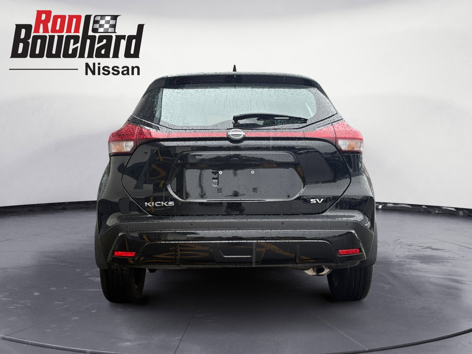 2024 Nissan Kicks SV photo 3