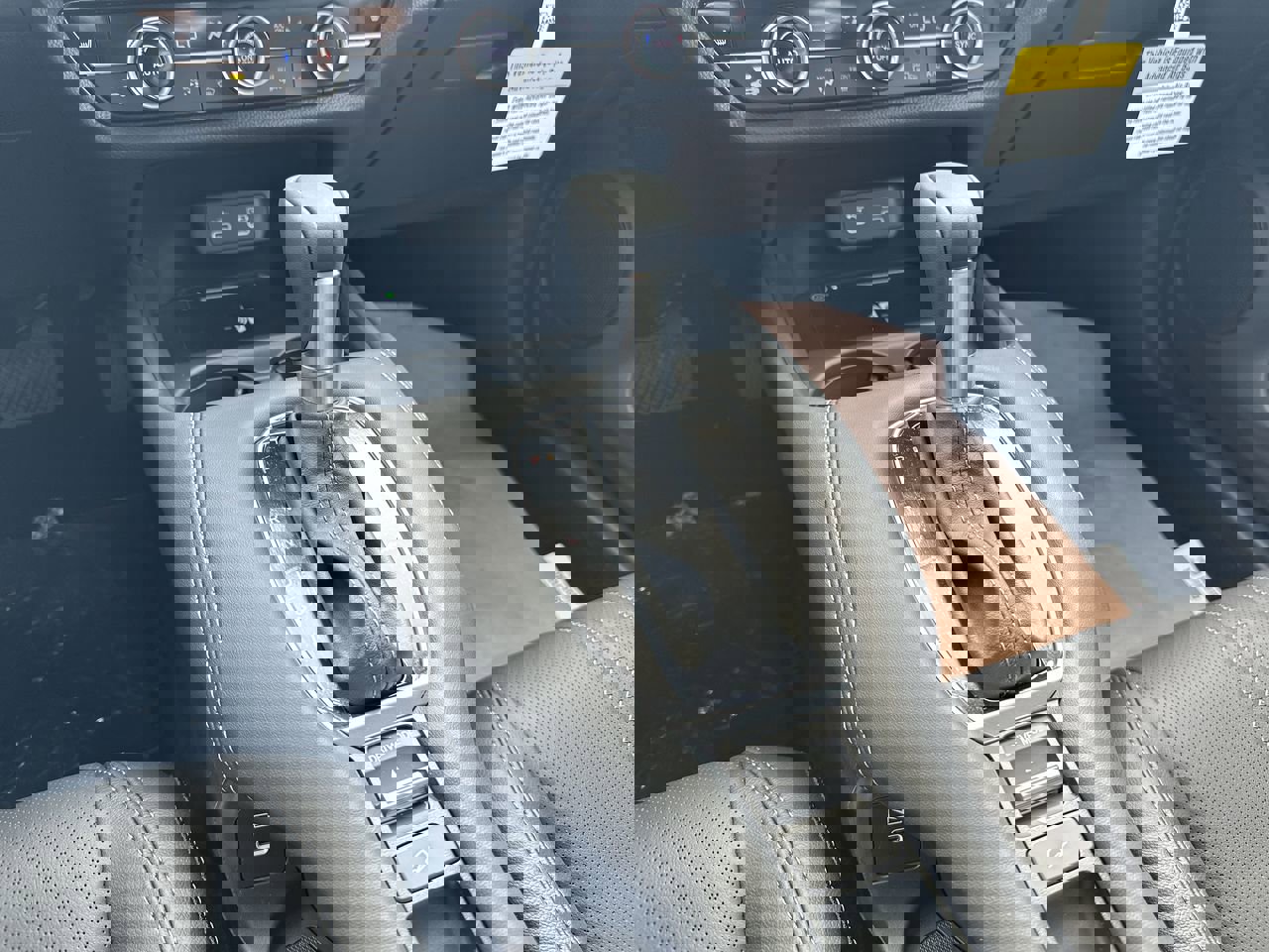 2026 Honda HR-V EX-L photo 18
