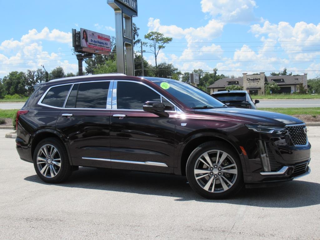 2020 Cadillac XT6 Premium Luxury photo 2