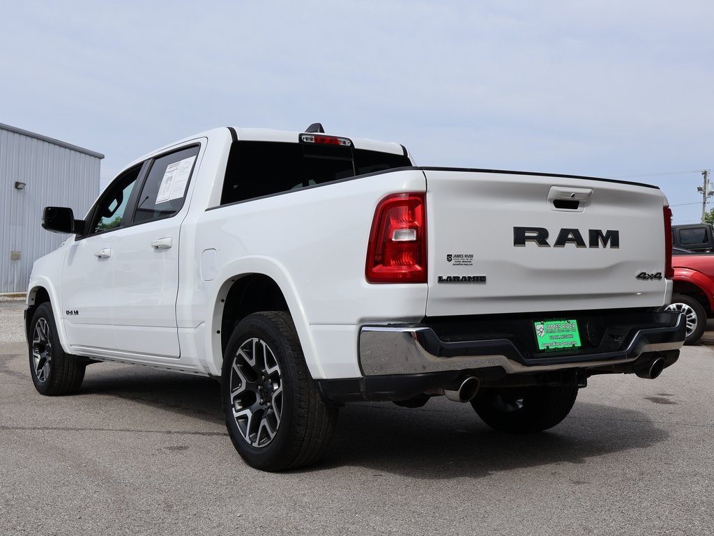 2025 Ram 1500 Laramie photo 3