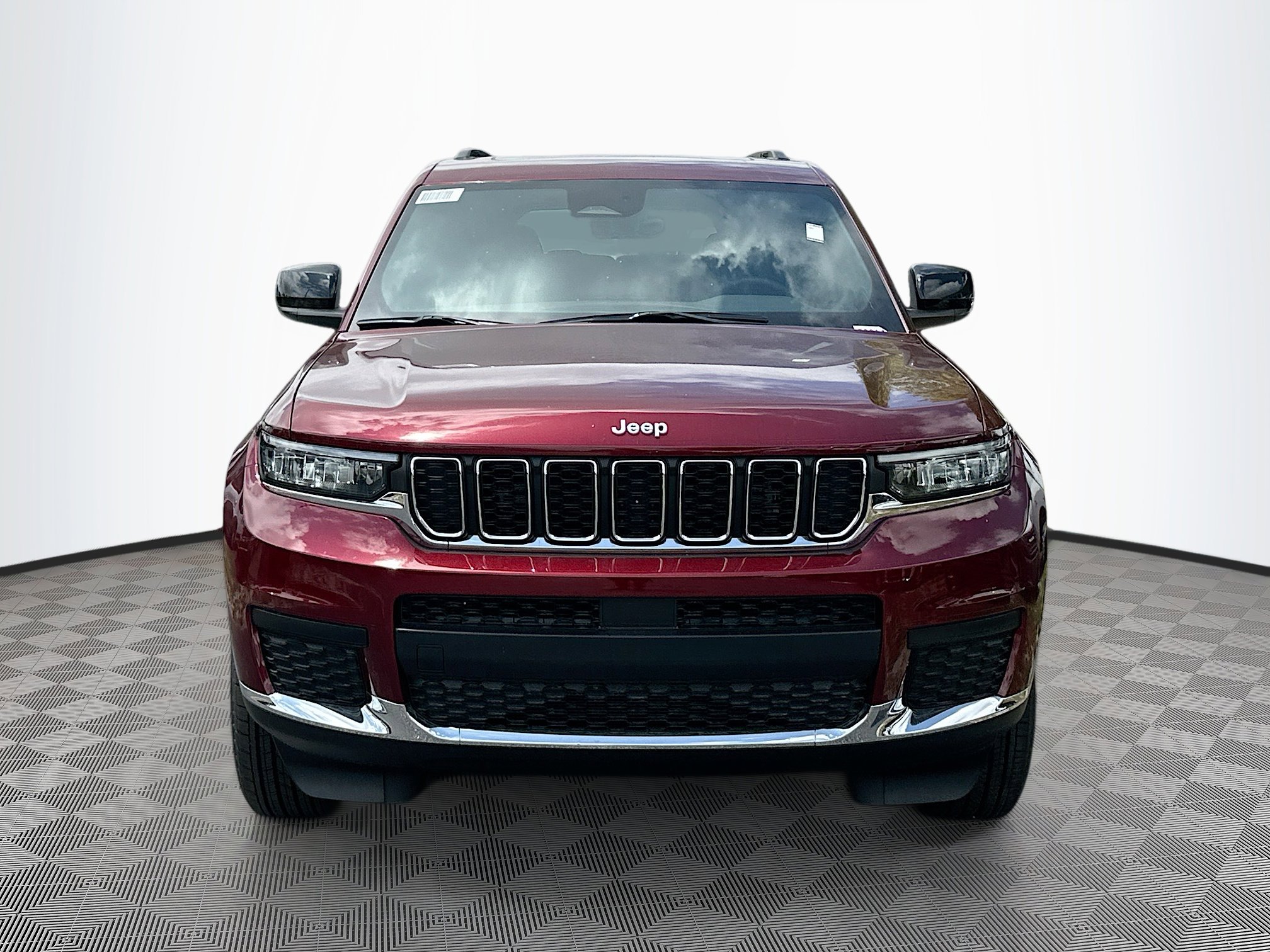 2025 Jeep Grand Cherokee Laredo X photo 2