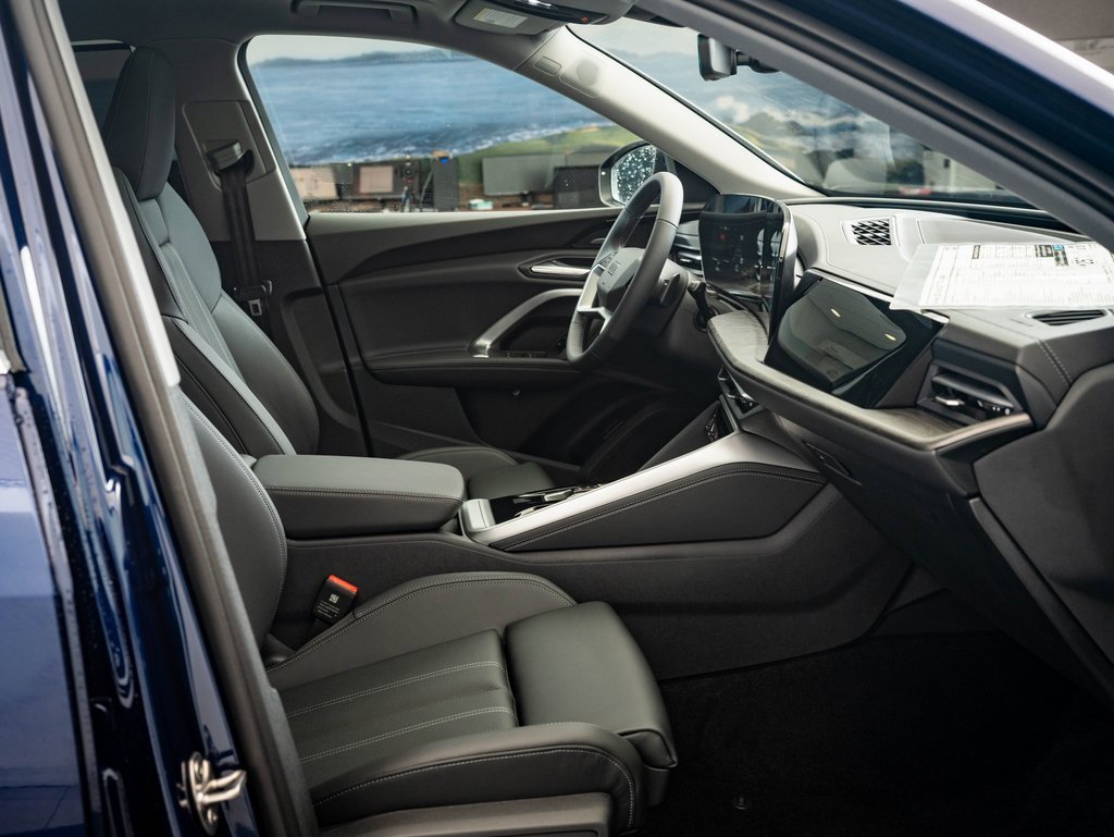 2025 Audi Q5 2.0T Premium Plus photo 19