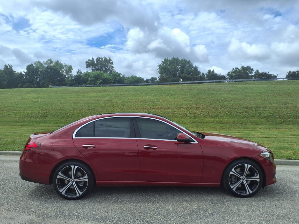 2025 Mercedes Benz C 300 photo 3