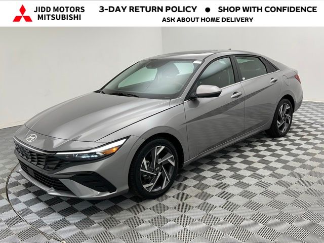 2025 Hyundai Elantra SEL's photo