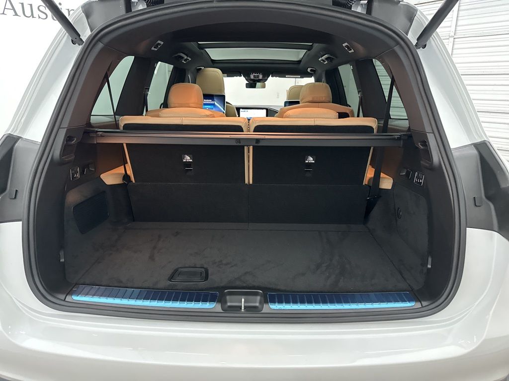 2026 Mercedes Benz GLS 580 4MATIC photo 24