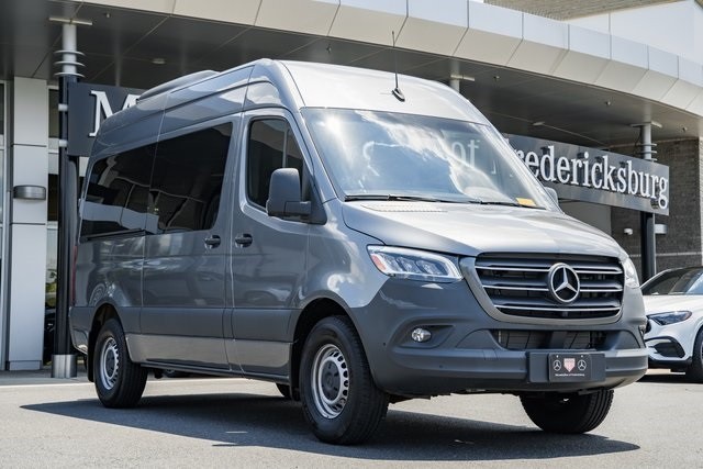 2024 Mercedes-Benz Sprinter 2500 Passenger 144 WB