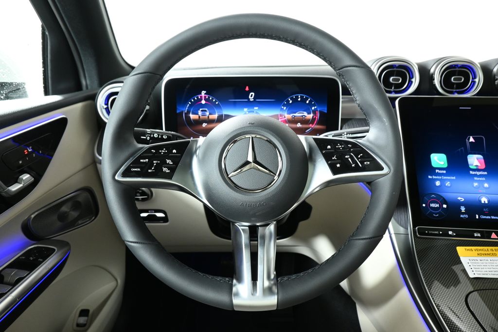 2025 Mercedes Benz GLC 300 4MATIC photo 12