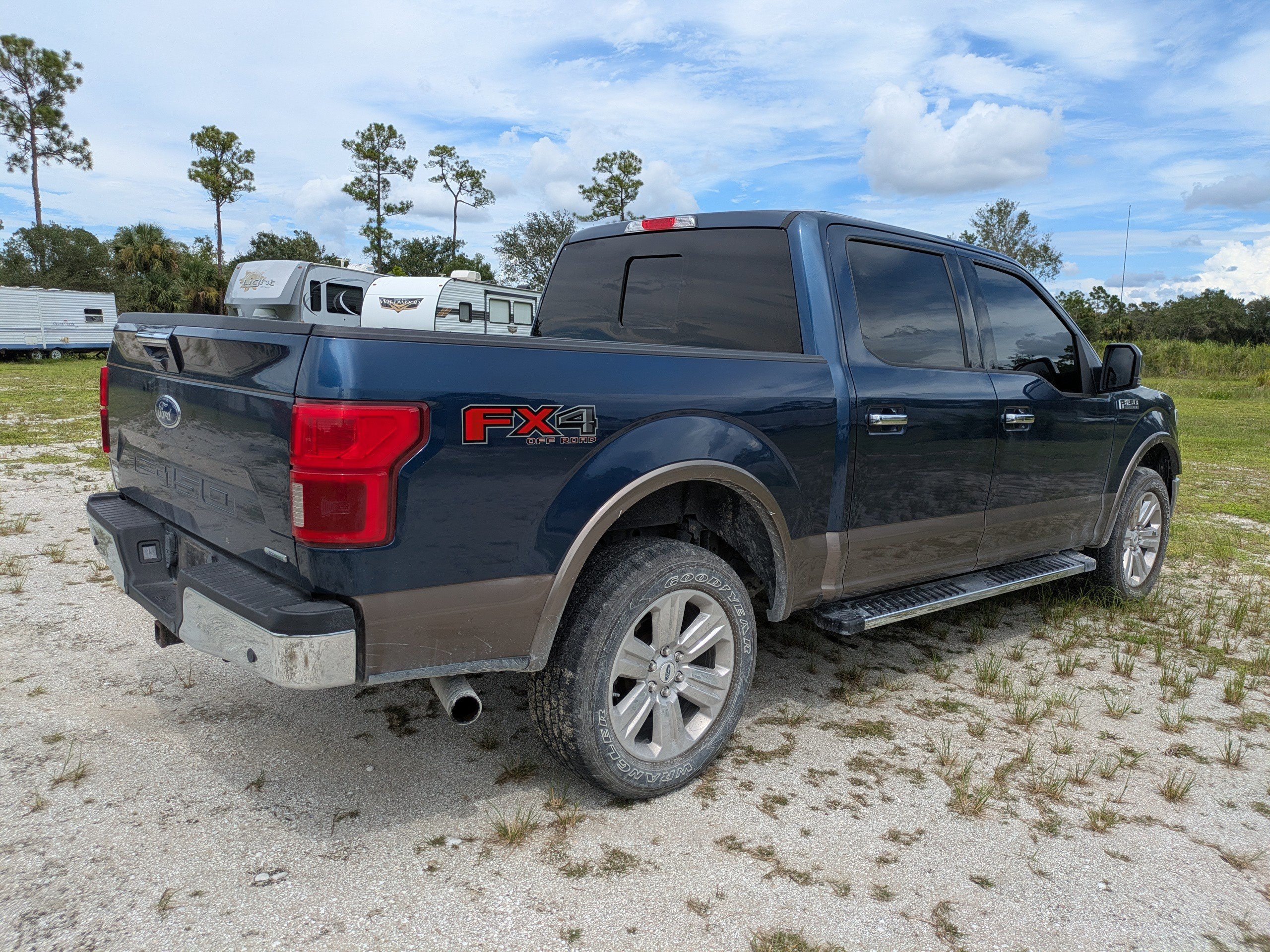 2019 Ford F-150 Lariat photo 4