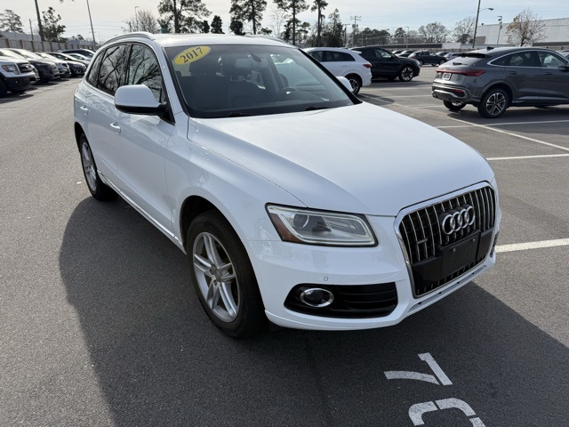 2017 Audi Q5 Premium Plus's photo