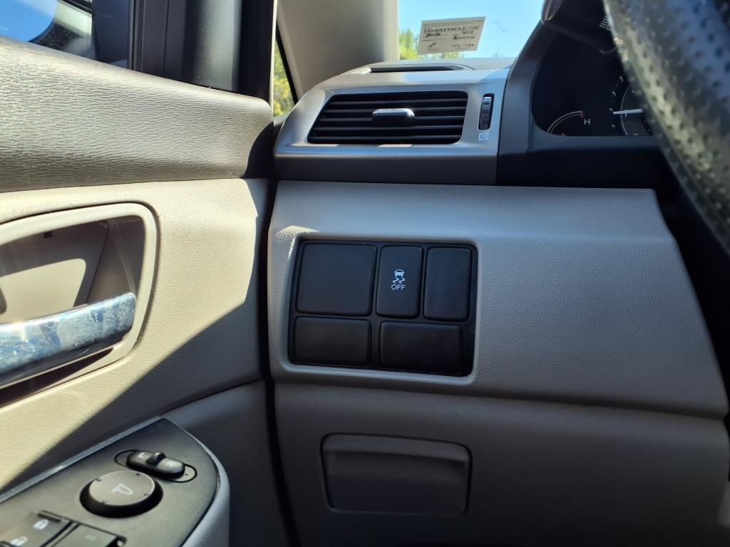 2016 Honda Odyssey LX photo 20