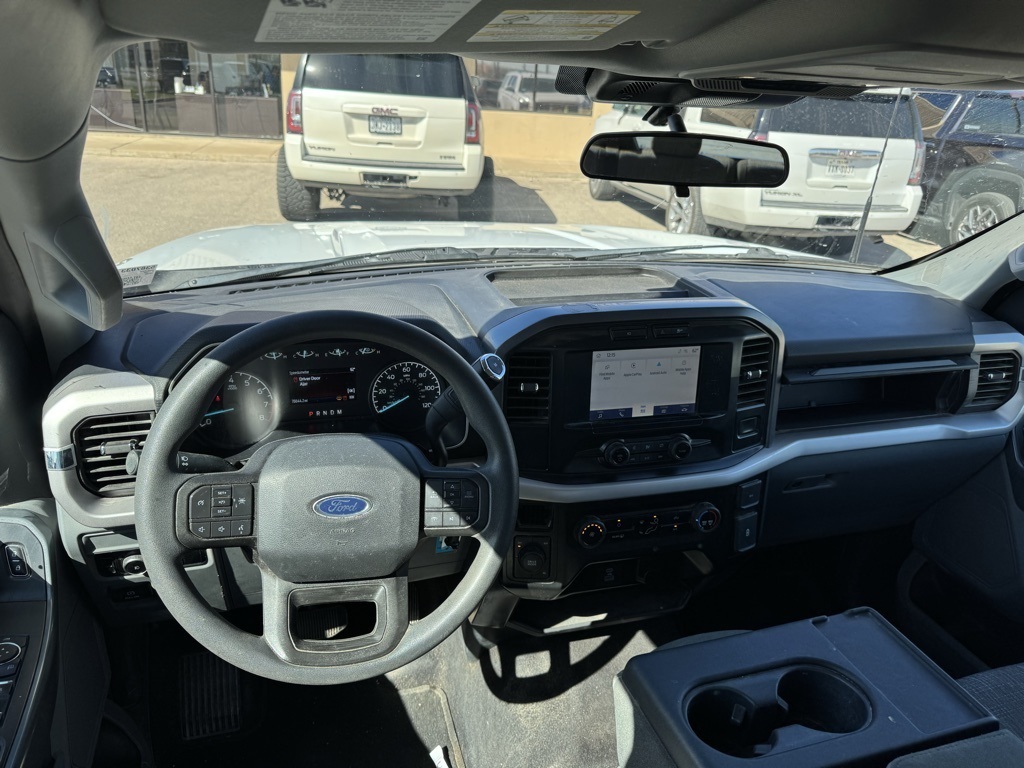 2023 Ford F-150 XL photo 3