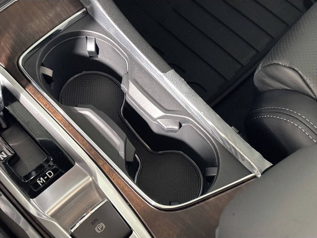 2025 Subaru Ascent Touring photo 14