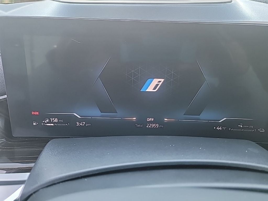 2024 BMW X5 50e's photo